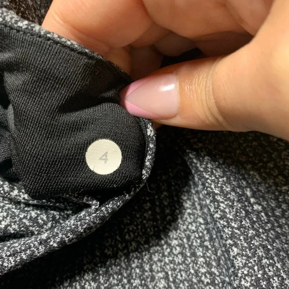 Lululemon Wunder Under Hi-Rise 7/8 Tight in Ritual Jacquard Luon Black - Picture 7 of 8